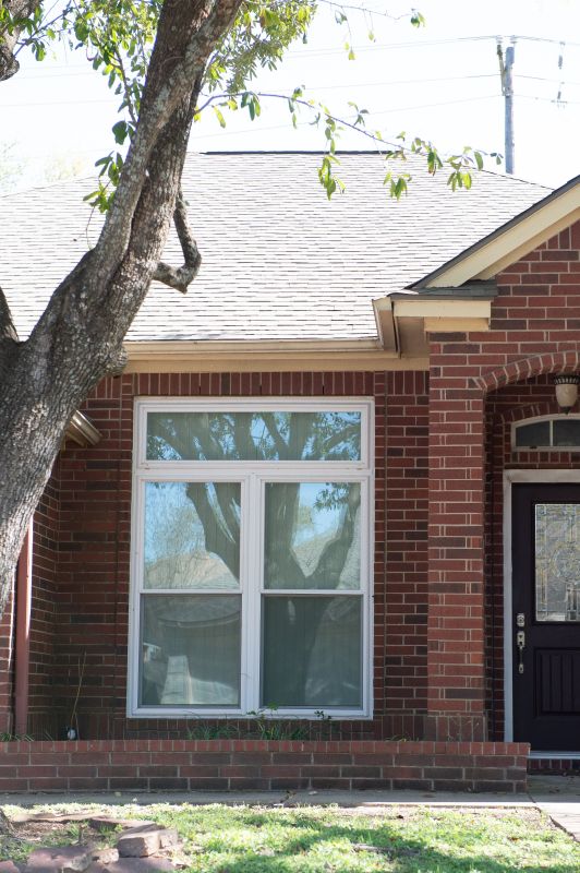 Signs Your Existing Wood Windows Need Replacement